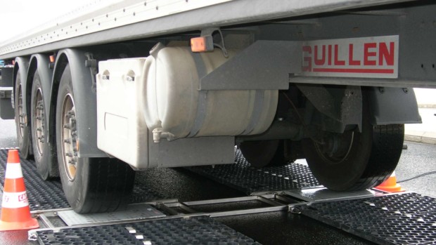 Pèse essieux mobiles : 3 erreurs à éviter lors de l'installation pour ne pas perdre en précision