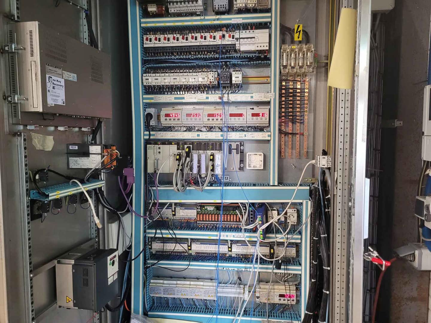 ADJUSTMENT OF THE WEIGHING INDICATOR CALIBRATION COEFFICIENT BY CAPTELS EXPERT AFTER VALIDATION BY CERTIIED VOLUMETRIC METHOD